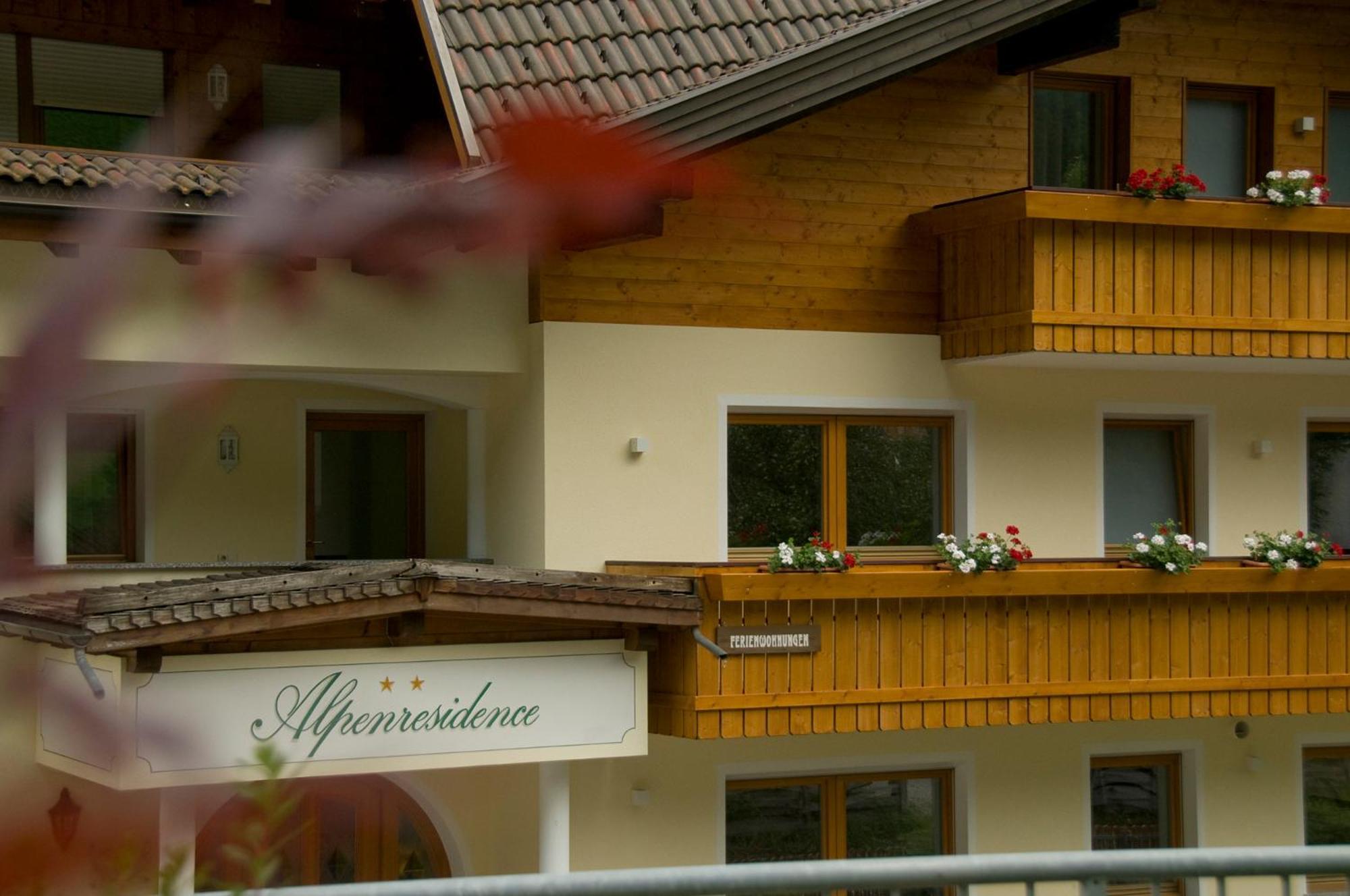 Garni Appartement Alpenresidence Cadipietra Extérieur photo