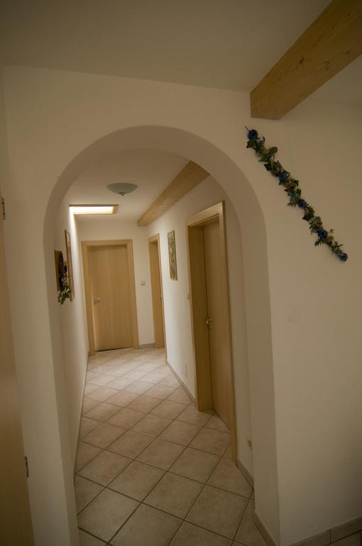 Garni Appartement Alpenresidence Cadipietra Chambre photo